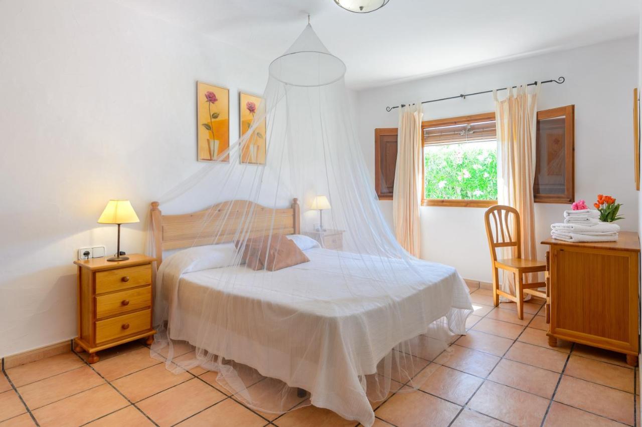 Willa Casa Es Pins Santa Eularia des Riu Zewnętrze zdjęcie